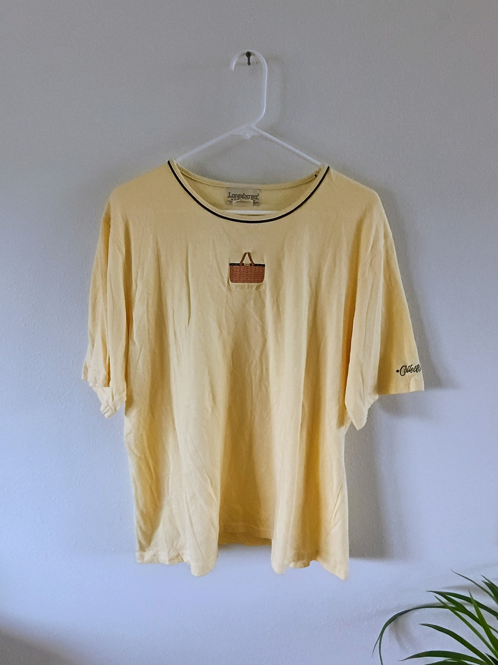 Longaberger Homestead Collectors Club 3X Yellow Embroidered Basket Cotton Tee